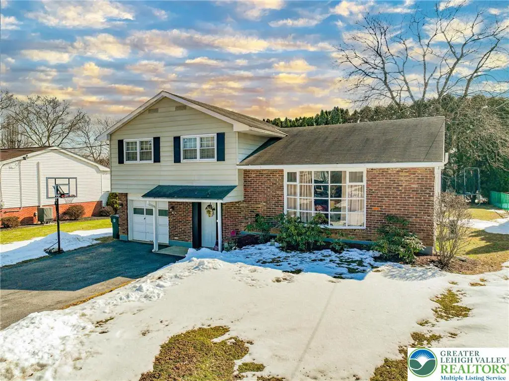 152 Jonathan Drive, Palmer Township, PA 18045 - #1