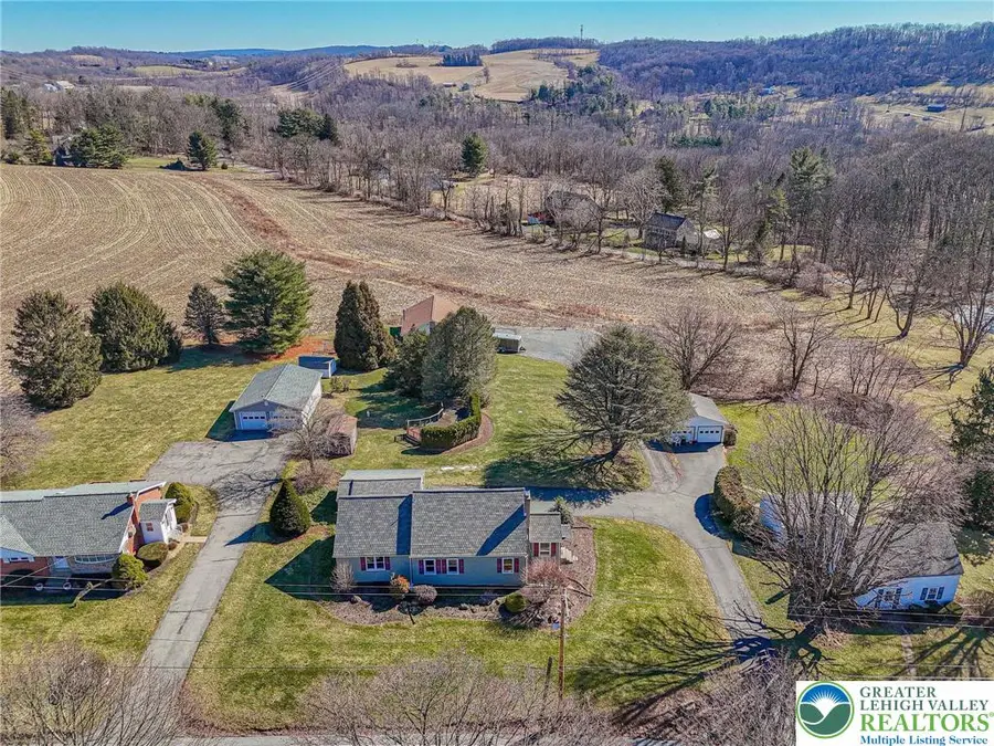 6245 Vera Cruz Road, Upper Milford, PA 18049 - #3