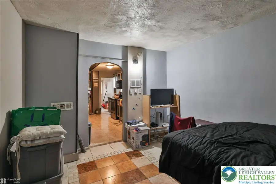 143 N 5th Street, Allentown, PA 18102 - #3