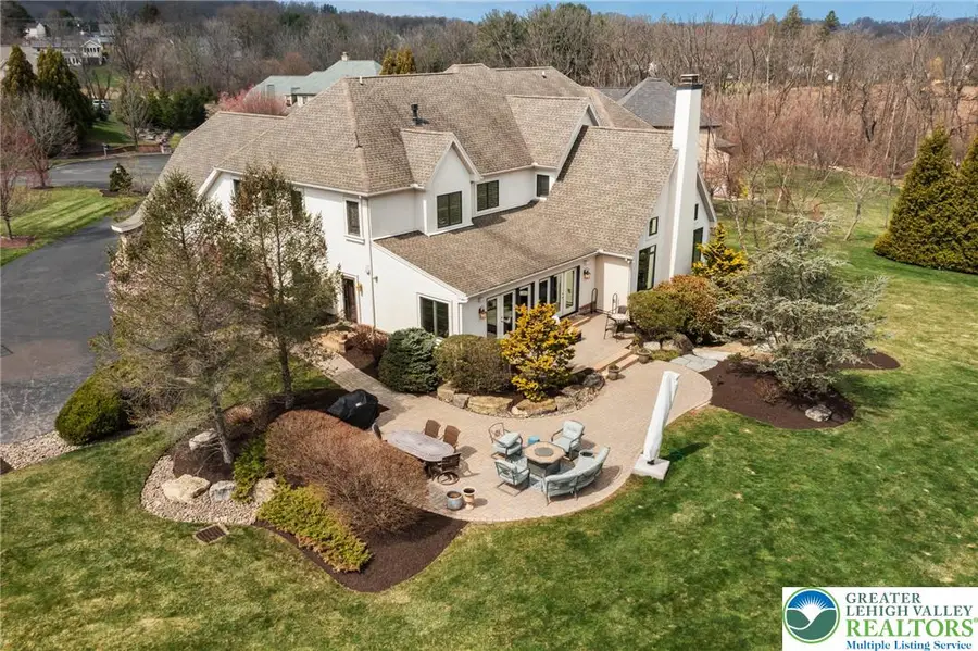 5560 Tuscany Court, Upper Saucon, PA 18036 - #2