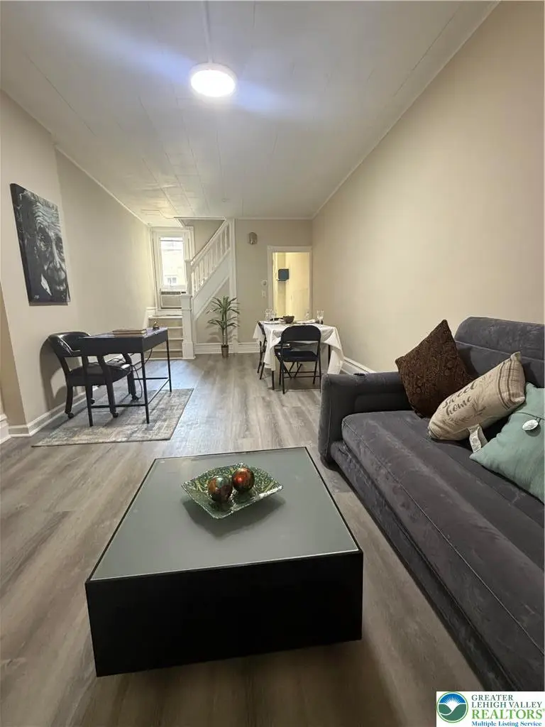 425 N 16th Street, Allentown, PA 18102 - #3