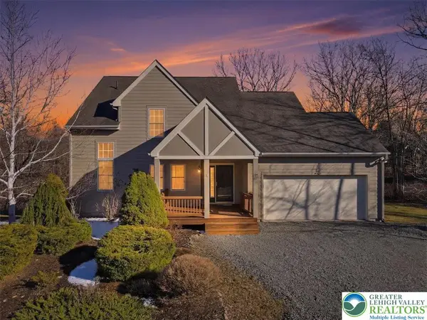 212 Wild Pines Drive, Tobyhanna Twp, PA 18350