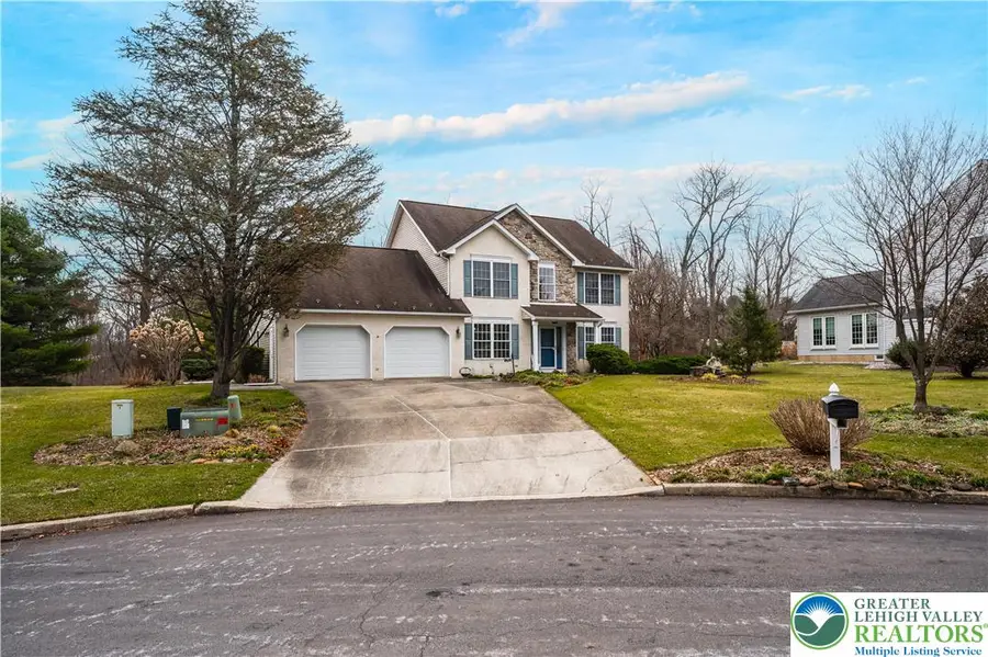 5235 Surrey Court, Upper Macungie, PA 18104 - #3