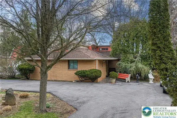 436 E Macada Road, Bethlehem City, PA 18017