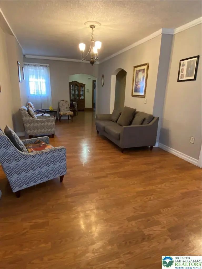 721 N 7th Street, Allentown, PA 18102 - #3