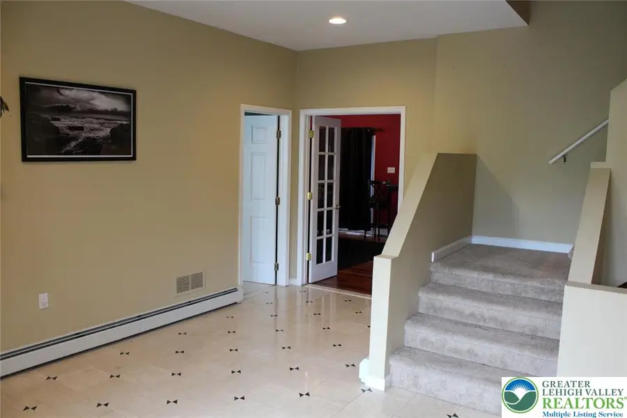 3045 W Scenic Drive, Moore, PA 18038 - #2