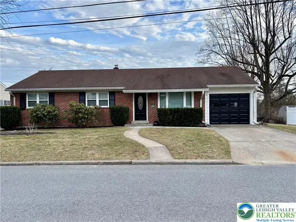 2240 W Woodlawn Street, South Whitehall Twp, PA 18104