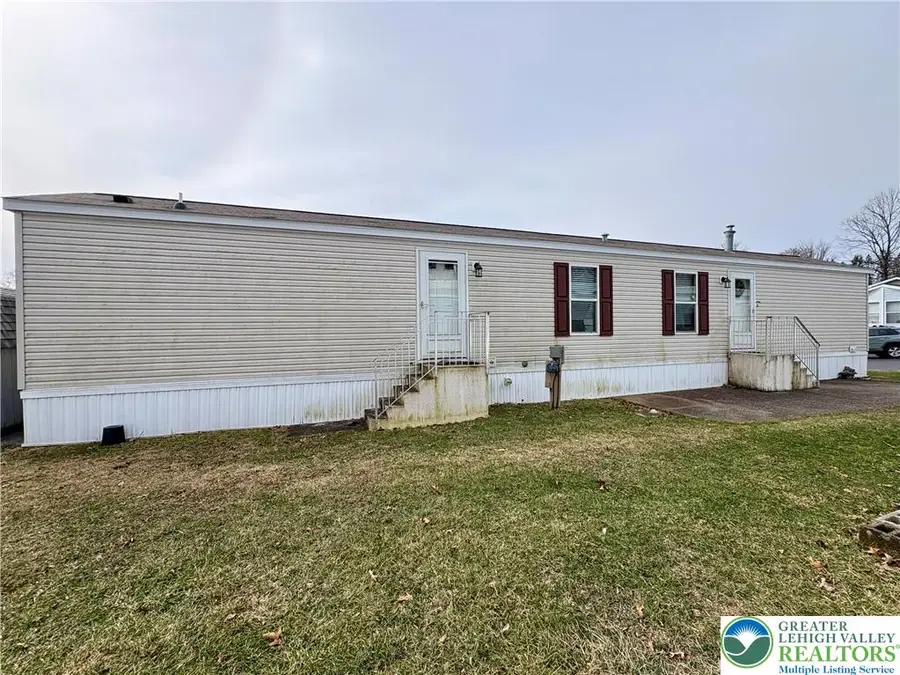 3267 2nd Avenue, Orefield, PA 18069 - #2