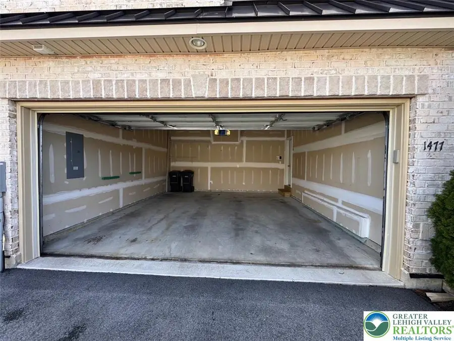 1477 Tarpan Lane, South Whitehall, PA 18104 - #2