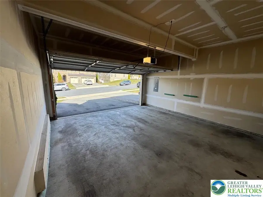 1477 Tarpan Lane, South Whitehall, PA 18104 - #3