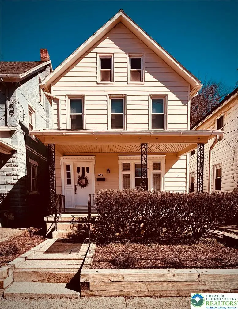 665 S Main Street, Bangor, PA 18013 - #1