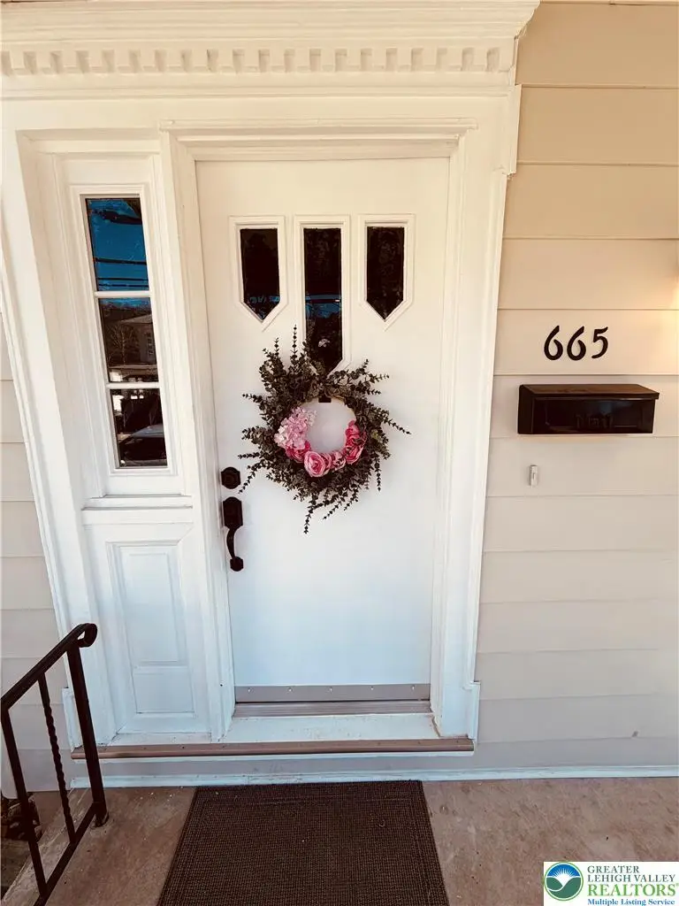 665 S Main Street, Bangor, PA 18013 - #2