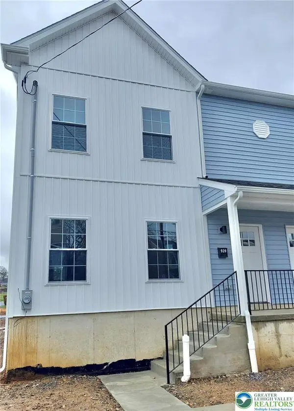 920 Centre Street, Easton, PA 18042