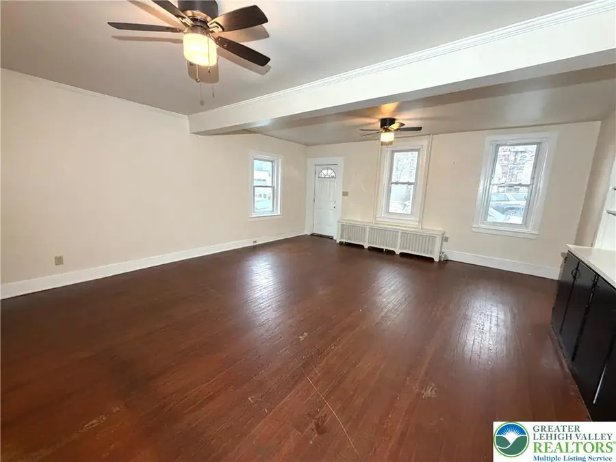 416 Carlton Avenue, Bethlehem, PA 18015 - #3