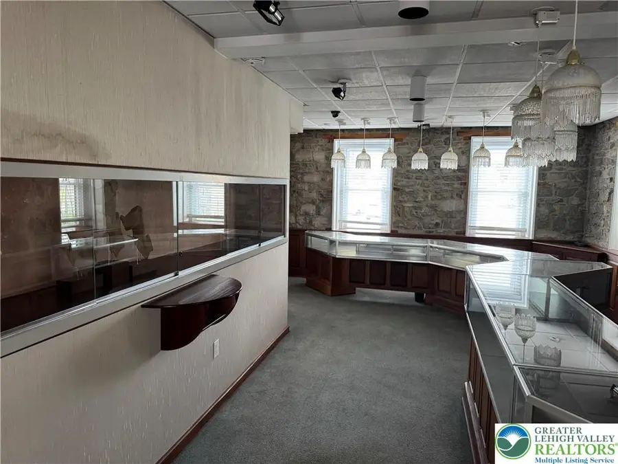 3144 Hamilton Boulevard, Dorneyville, PA 18103 - #3