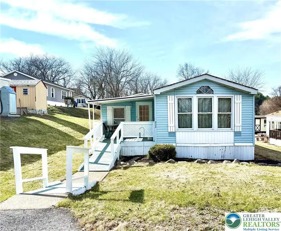 204 Molly Pitcher Road, Upper Mount Bethel, PA 18343 - #2