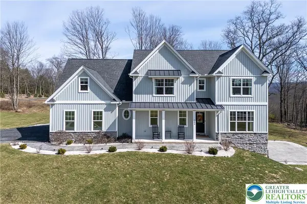 106 Lumbermill Lane, Stroudsburg, PA 18360