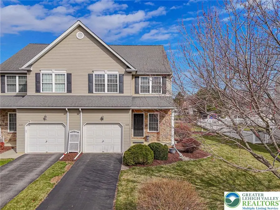 5633 Kart Drive, Lower Macungie, PA 18106 - #2