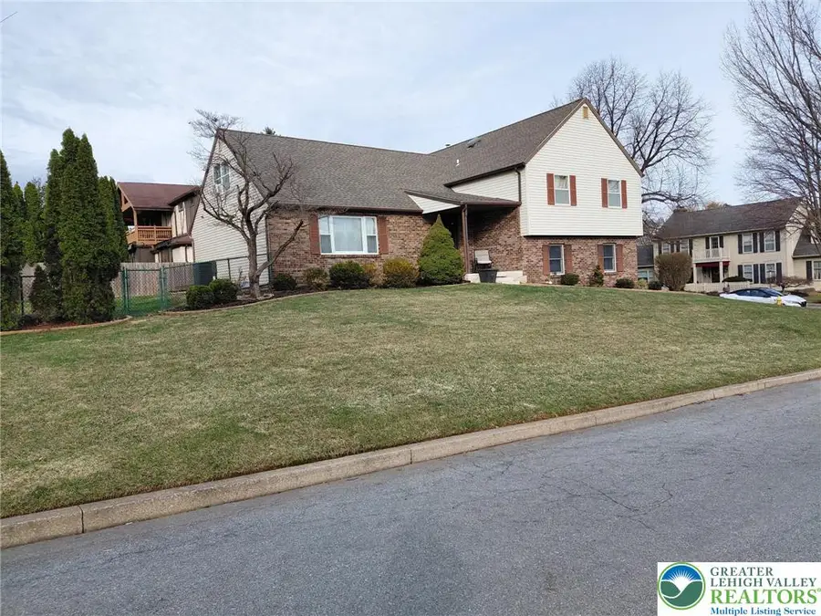 2802 Windy Hill Road, Dorneyville, PA 18103 - #2