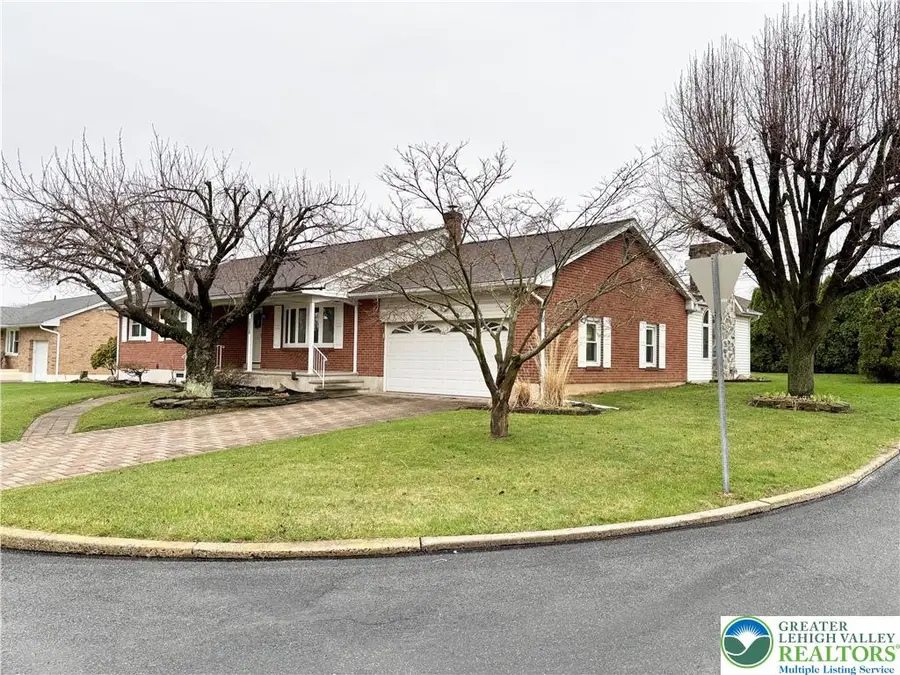 3858 Rosewood Lane, Whitehall, PA 18052 - #2