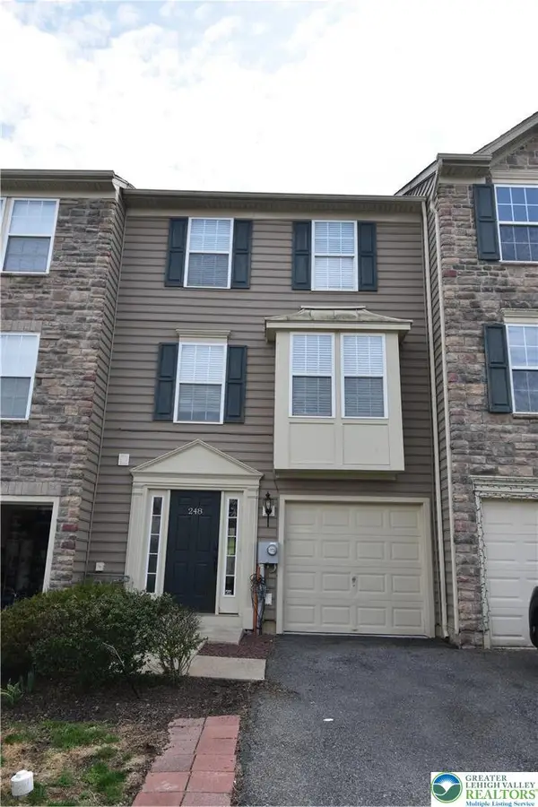 248 Auburn Drive, Easton, PA 18042