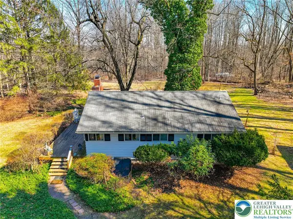 9213 Landis Lane, Lower Milford Twp, PA 18041