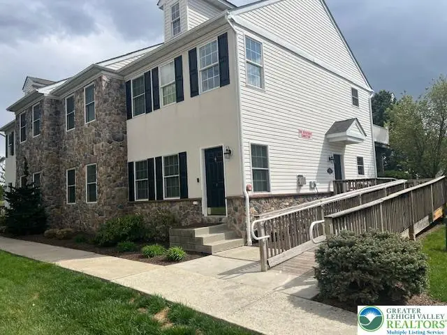 1796 Merlot #B, Bethlehem, PA 18045 - #1