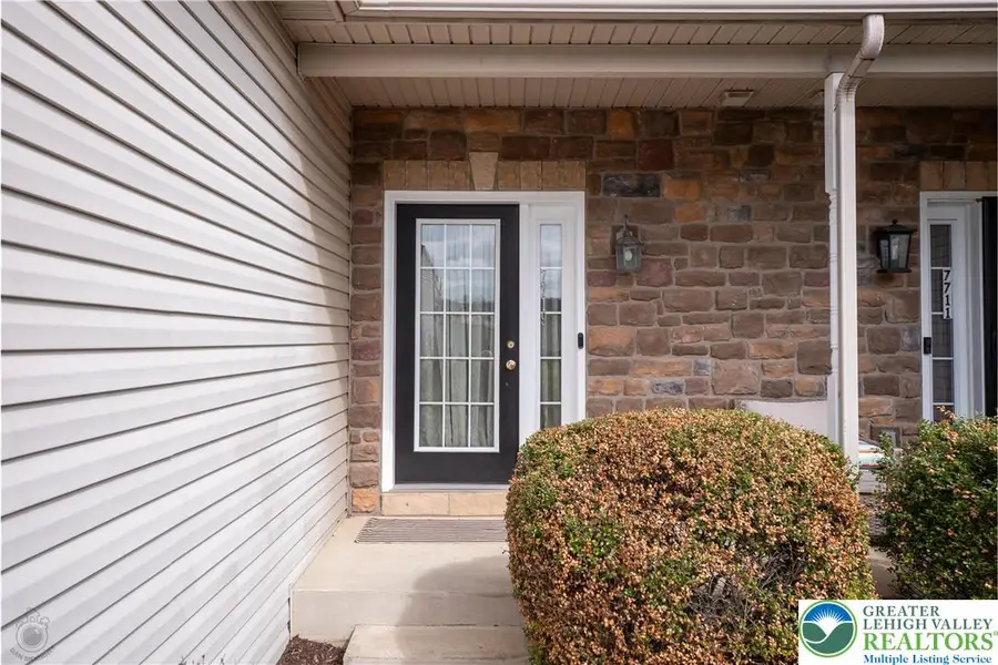 7719 Barrow Drive, Lower Macungie, PA 18062 - #3