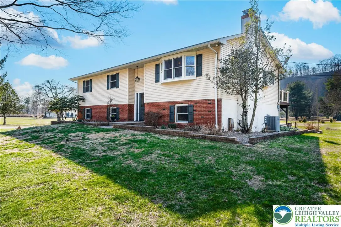 1 Cross Creek Lane, Upper Black Eddy, PA 18972 - #1