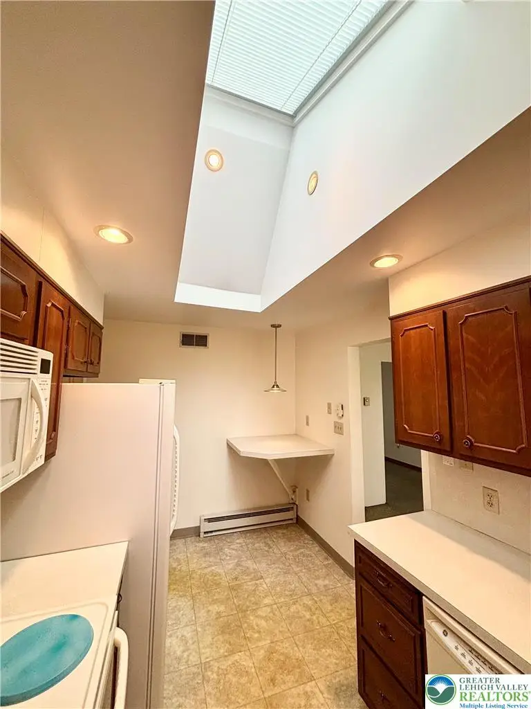 3865 Rosewood Lane, Whitehall, PA 18052 - #3