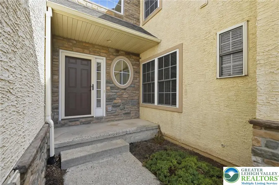 2493 Thistle Road, Lower Macungie, PA 18062 - #3