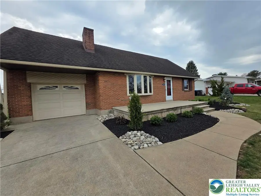 1645 Mark Twain Circle, Hanover, PA 18017 - #3