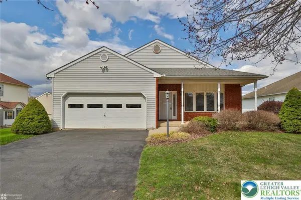 1927 Vintage Road, Bethlehem Twp, PA 18045