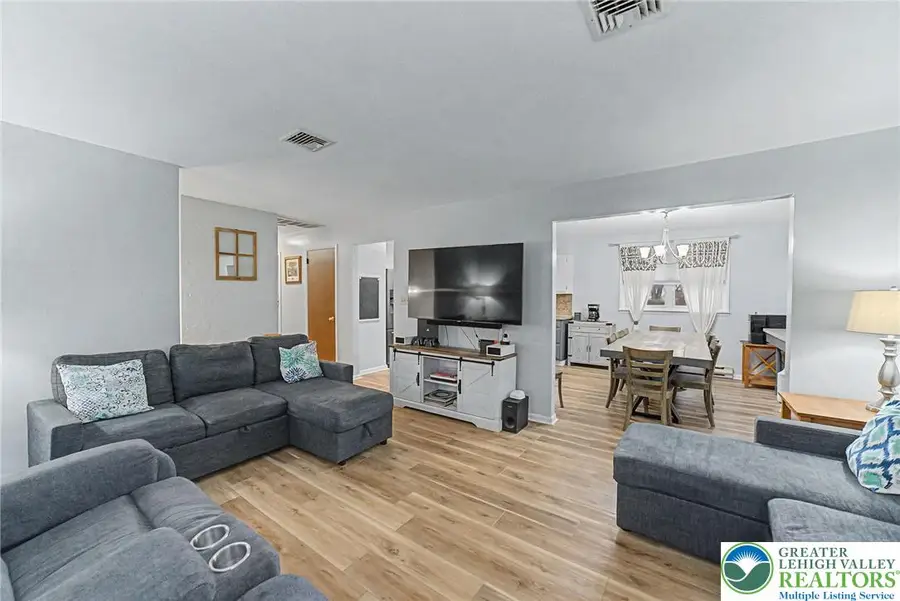 2384 James Drive, South Whitehall, PA 18104 - #3