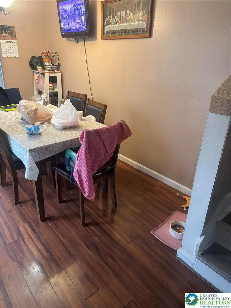 911 Marion St, Reading, PA 19604 - #3