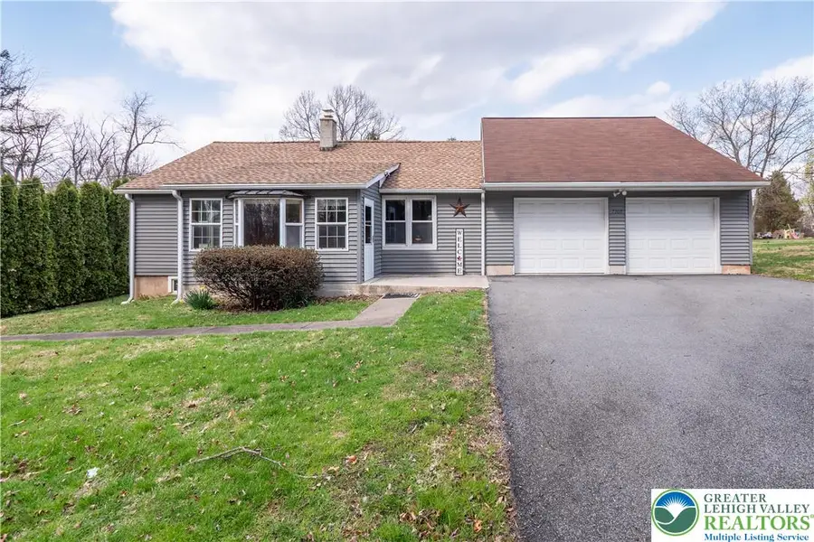7309 Bell Gate Road, Lower Milford, PA 18036 - #2