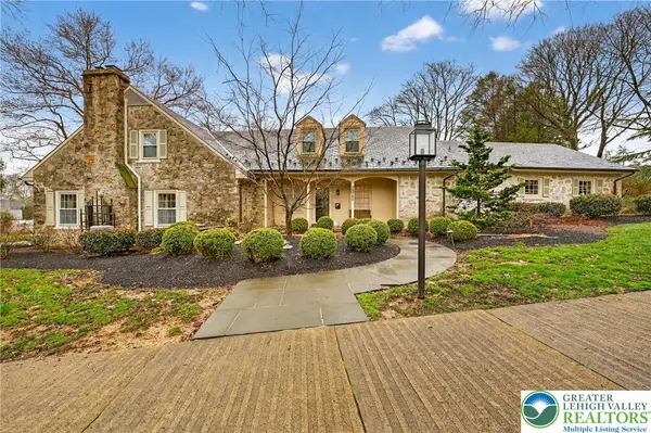 2011 Sycamore Street, Bethlehem City, PA 18017