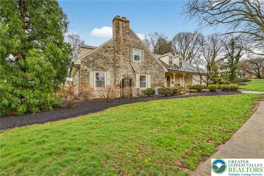 2011 Sycamore Street, Bethlehem, PA 18017 - #3