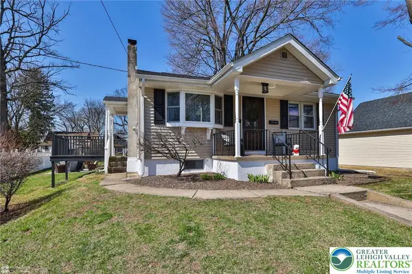 529 Oakwood Street, Easton, PA 18045