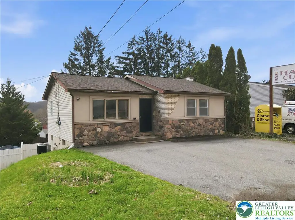 1818 E Susquehanna Street, Salisbury, PA 18103 - #1