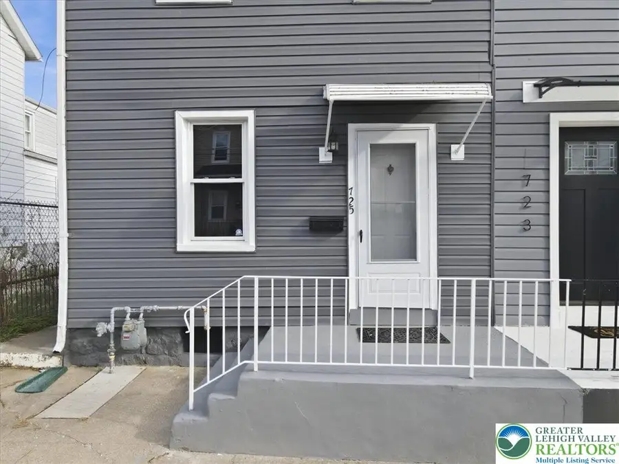 725 Wilkes Barre Street, Easton, PA 18042 - #3