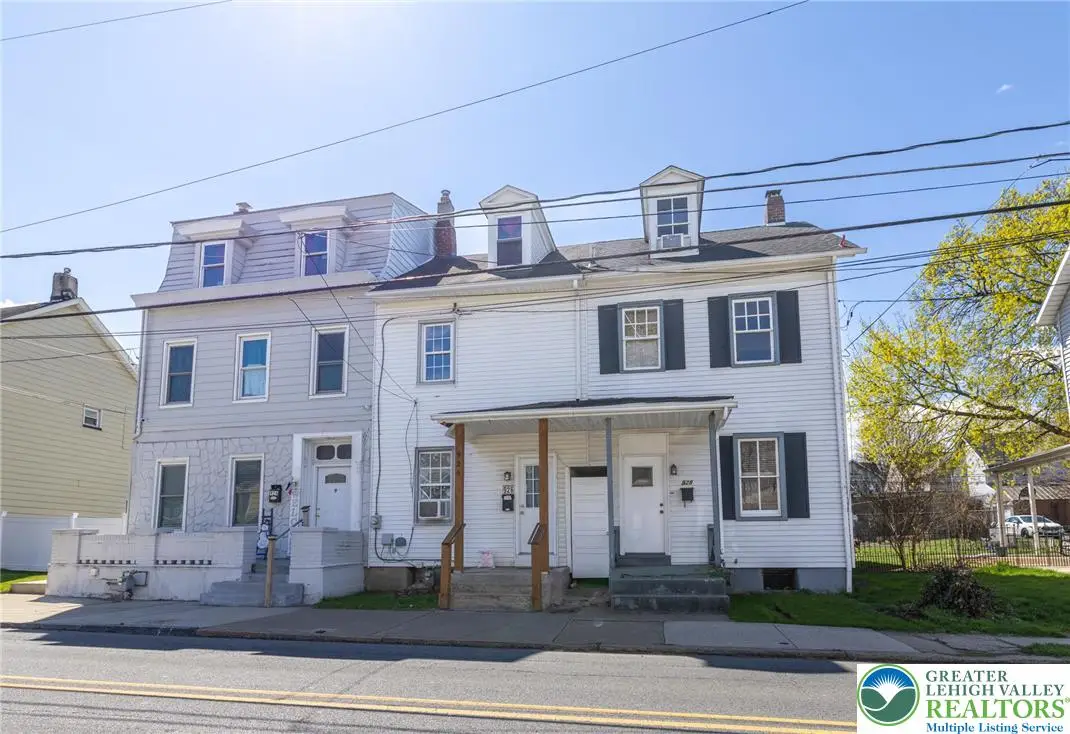 928 W Berwick Street, Easton, PA 18042 - #1