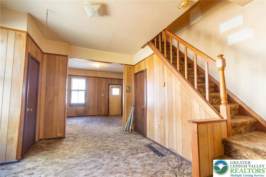 928 W Berwick Street, Easton, PA 18042 - #2