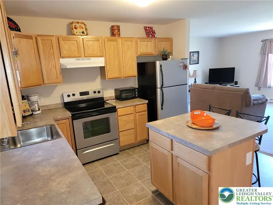 109 St Regis Walk, Coolbaugh, PA 18466 - #3