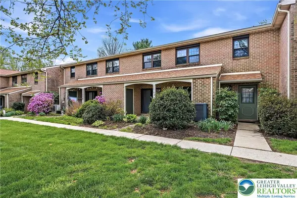 2765 Springhaven Place, Lower Macungie Twp, PA 18062