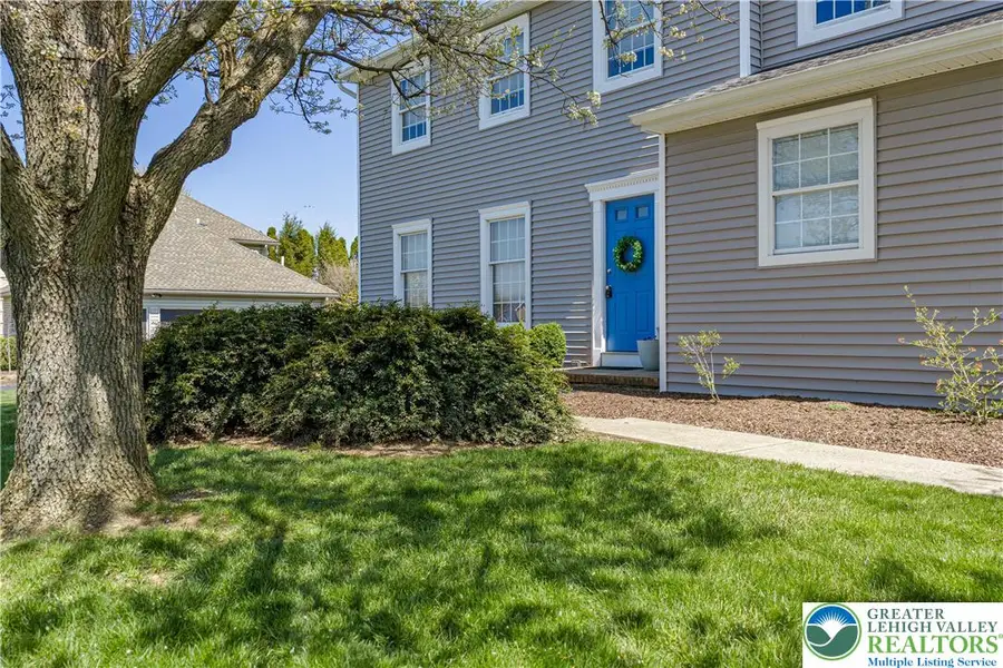 2725 Appian Way, Forks Township, PA 18040 - #2