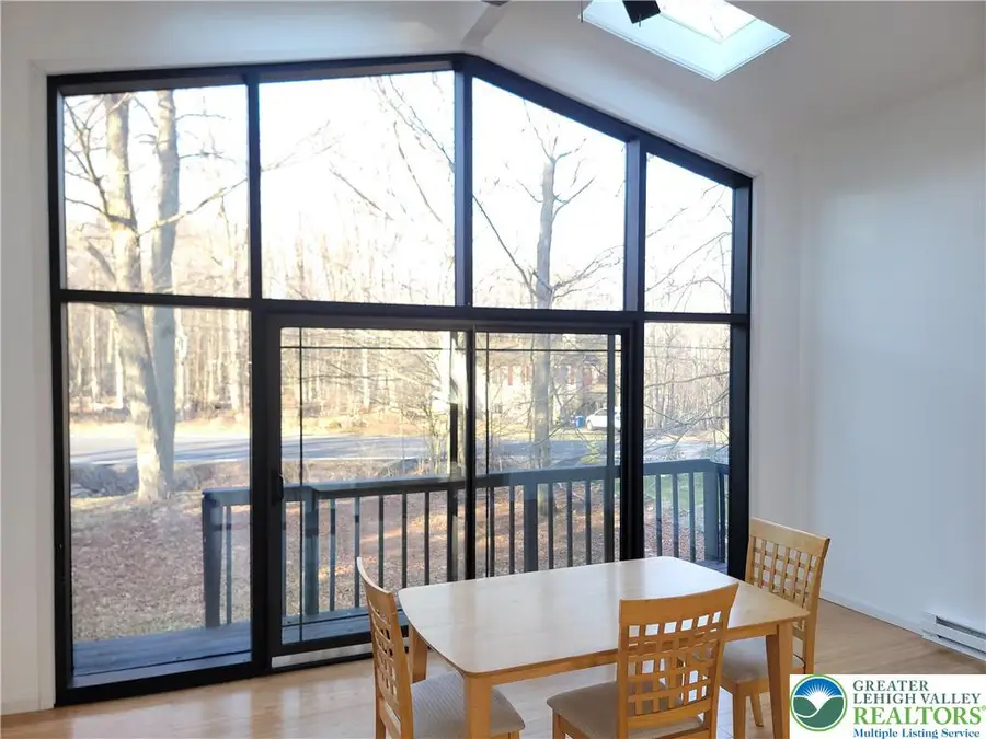 9069 Idlewild Drive, Coolbaugh, PA 18466 - #2