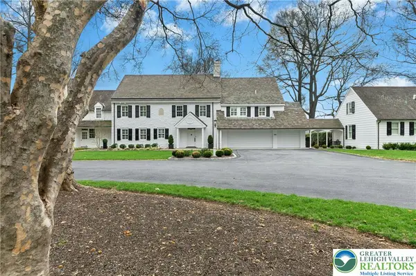 1584 Weyhill Circle, Lower Saucon Twp, PA 18015