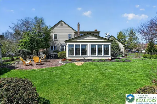 2953 Parkview Lane, Salisbury Twp, PA 18103