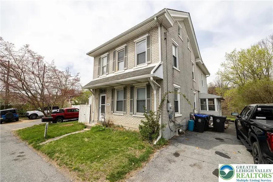 1533 E Emmaus Avenue, Salisbury, PA 18103 - #2